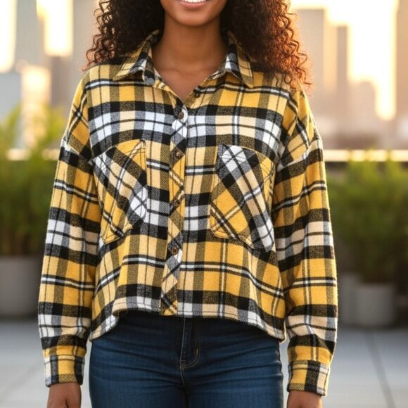 CI SONO | Yellow Plaid Wide Flannel Cropped Top - Picture 1 of 11